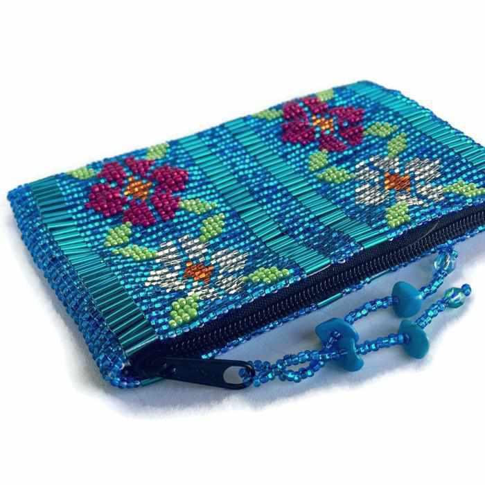 Small Flowers Beaded Coin Purse - Guatemala